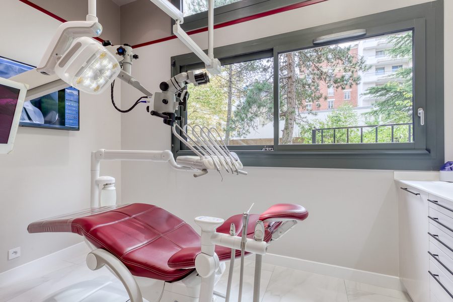 Treatment room with an operating microscope (2024 photo).